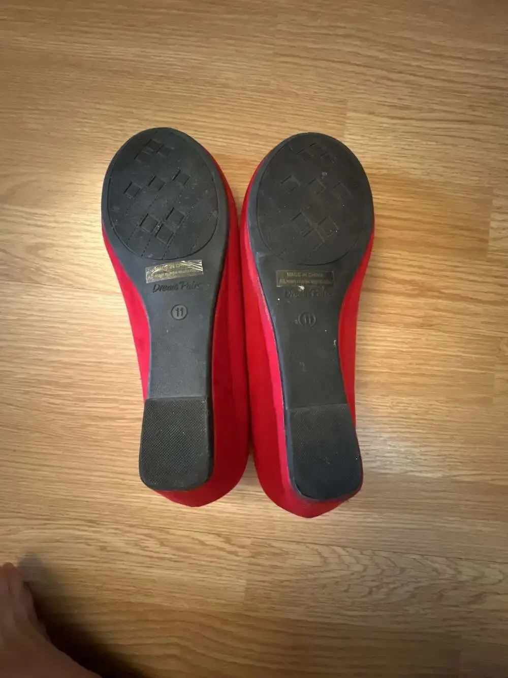 Dream Pairs Women's Red Faux Suede Wedge Ballet Flats Sz 11